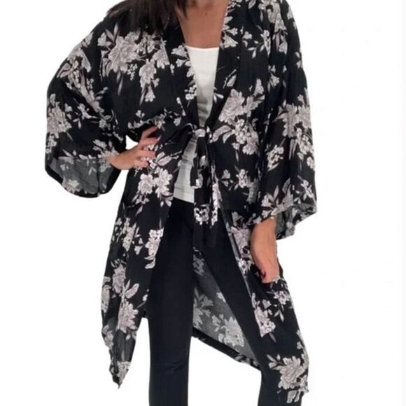 Spiritual Gangster Maya Floral Kimono Top - One Size - Picture 2 of 13